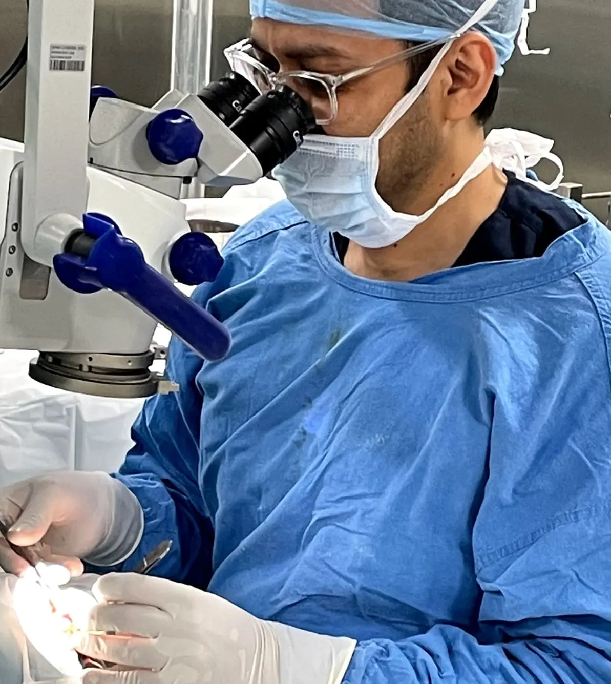 Require a fast, stitch-free, and state-of-the-art laser-assisted procedure